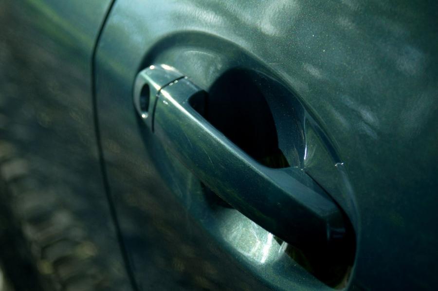  Toyota Yaris 2008 года  (фото 33 из 38)